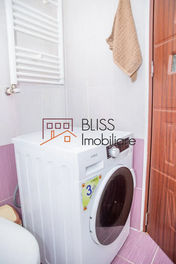 Apartament cu 3 camere în Apărătorii Patriei - pemarket.ro