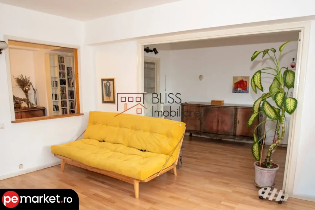 Apartament cu 3 camere – Zona Pieței Victoriei - pemarket.ro