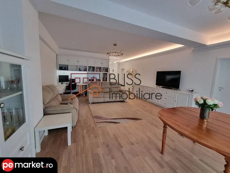 Apartament super spaţios cu 4 camere, Capital Residence - pemarket.ro