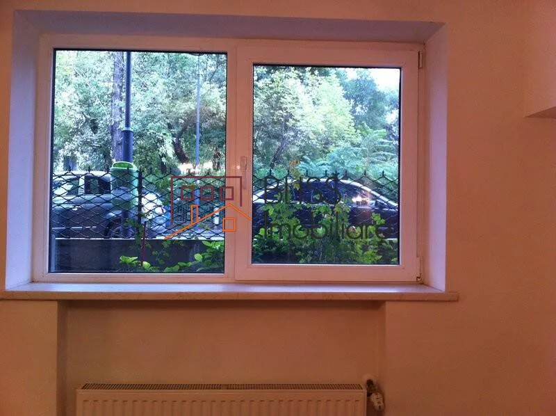 Apartament cu 5 camere pe Aviatorilor - pemarket.ro