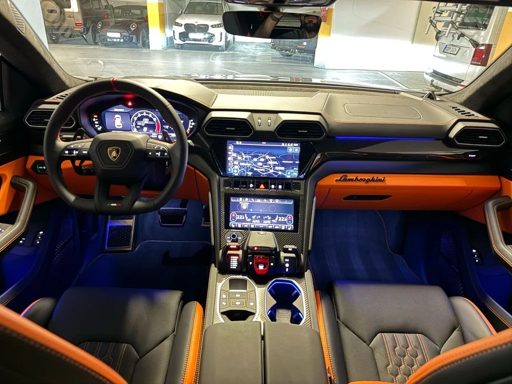 Lamborghini Urus S Pano 23″ 3D B & O Carbon Style Massage - pemarket.ro