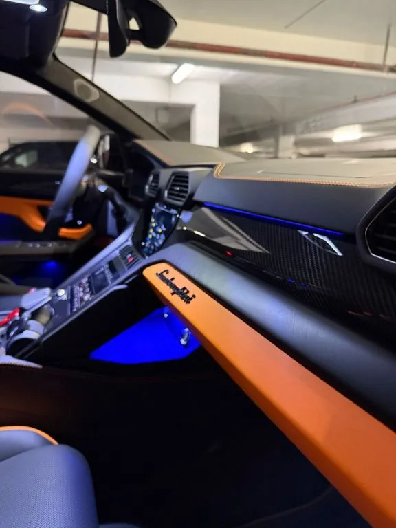 Lamborghini Urus S Pano 23″ 3D B & O Carbon Style Massage - pemarket.ro
