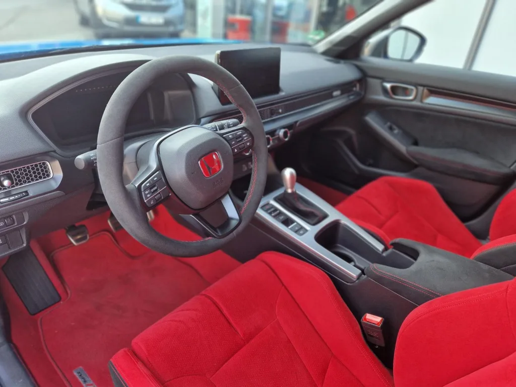 Honda Civic 2.0 Turbo Type R - pemarket.ro