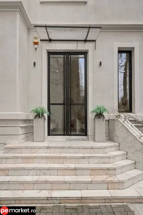Proprietate elegantă în zona Armeneasca clinica de Înfrumusețare - pemarket.ro
