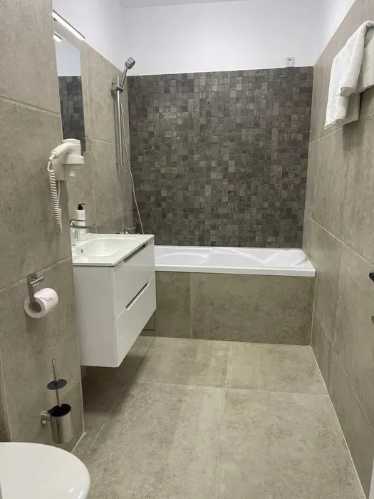 Apartament 3 camere Obor de închiriat 2 băi bloc nou - pemarket.ro