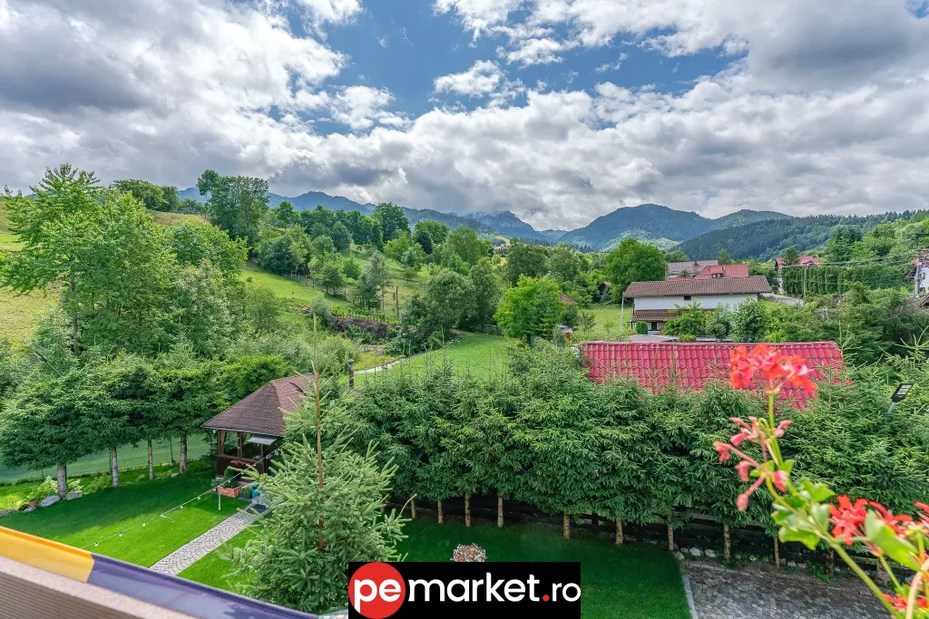 Pensiune funcțională de vânzare – Bran, zona Poarta - pemarket.ro