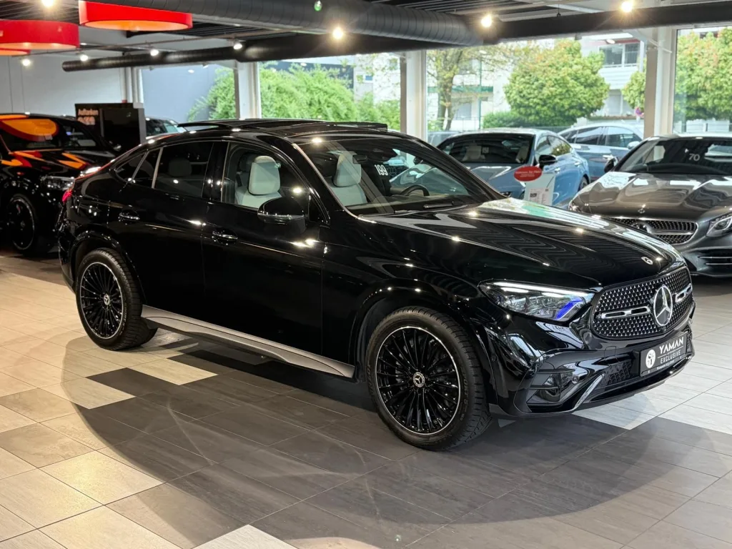 Mercedes-Benz GLC 300 - pemarket.ro