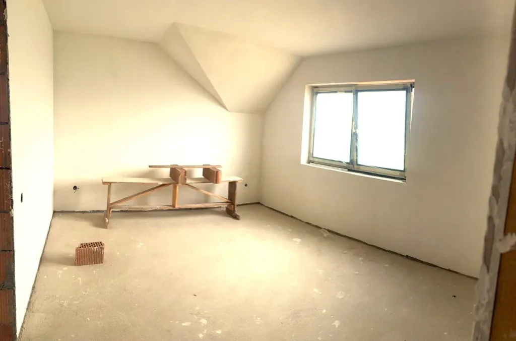 Casă Individuală – Preț Promoțional în Cartierul Izvor - pemarket.ro