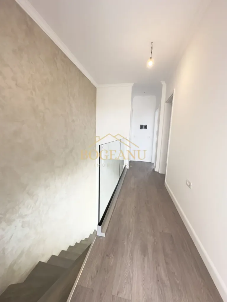 Duplex ultramodern 4 camere - pemarket.ro