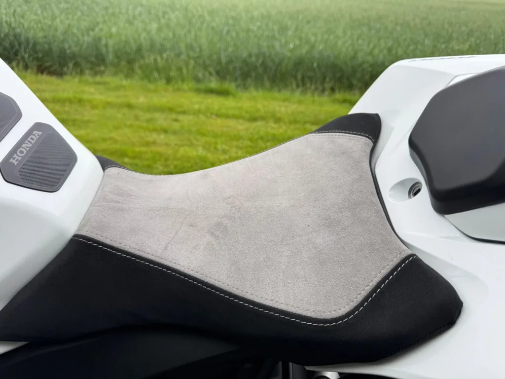 Honda CB 1000 Hornet Style - pemarket.ro