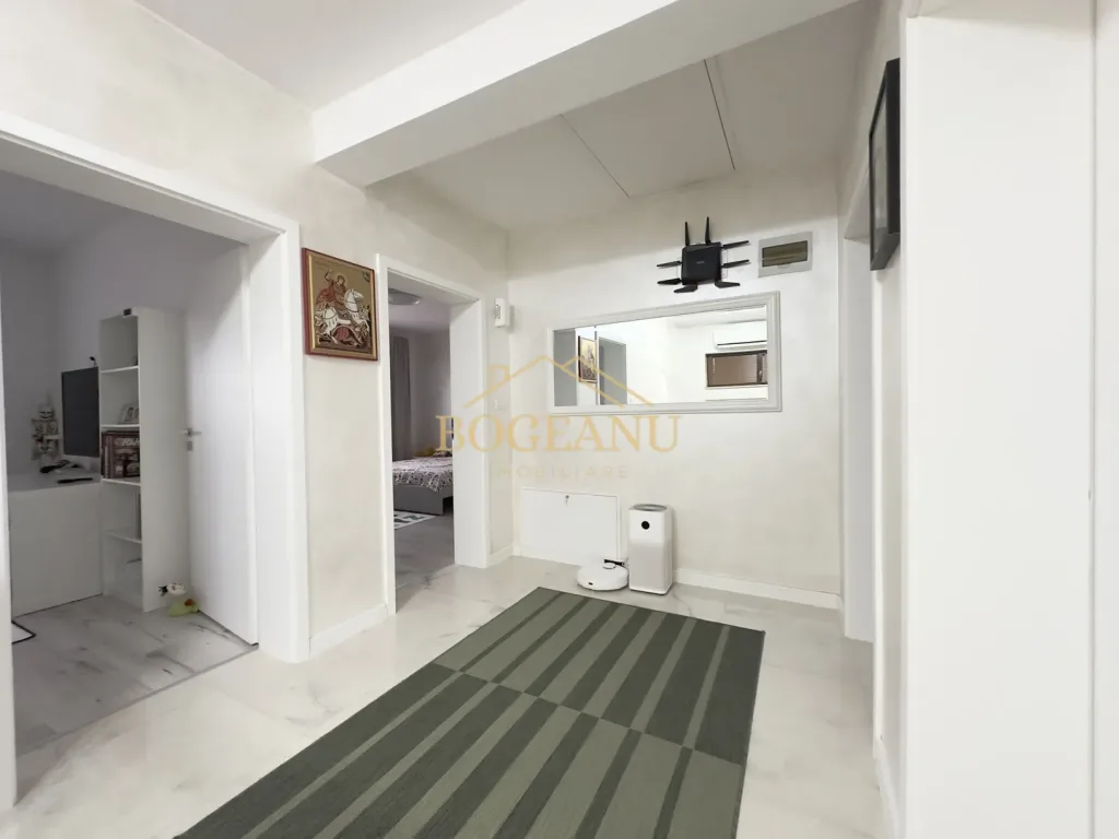 Casa Mediteraneana 5 cam-LUX - pemarket.ro