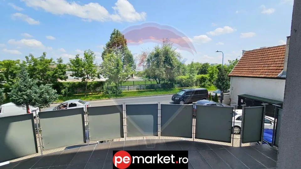 Apartament spațios cu 3 camere – zona Blumana, Brașov - pemarket.ro