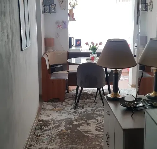 SC VIMAK IMOBILIARE vinde apartament 2 camere zona Grivitei, Brașov - pemarket.ro