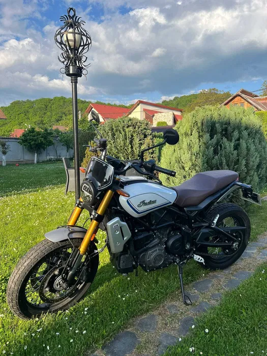 Indian FTR S Race Replica 2020, rulat 431 km - pemarket.ro