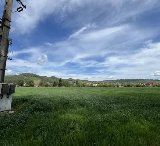 Teren intravilan curți-construcții | PUZ aprobat | Zărnești – Brașov - pemarket.ro