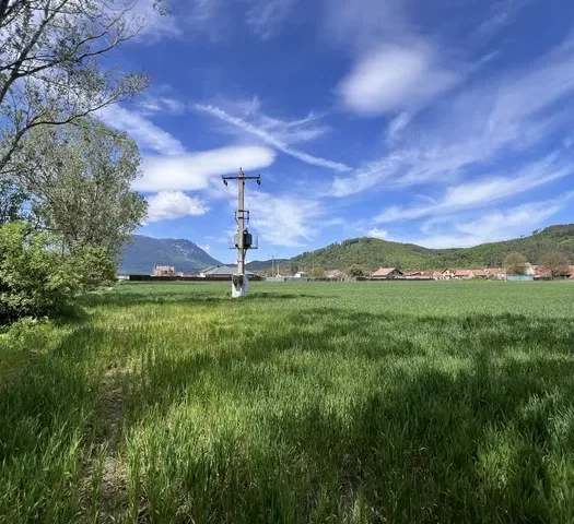 Teren de vânzare | Intravilan | Zărnești, Brașov | 1.150 m² - pemarket.ro