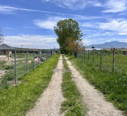 Teren de vânzare | Intravilan | Zărnești, Brașov | 1.150 m² - pemarket.ro