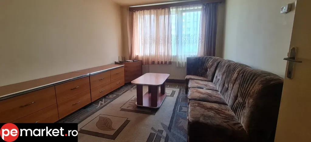 SC VIMAK IMOBILIARE vinde apartament 3 camere, b dul Saturn , Brașov. - pemarket.ro