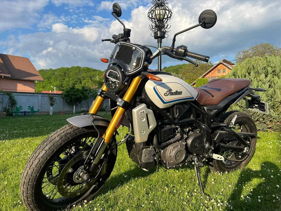 Indian FTR S Race Replica 2020, rulat 431 km - pemarket.ro