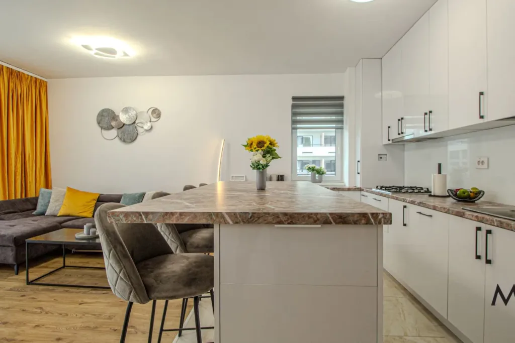 MoHost Blue | Premium Mountain Escape in Brasov - pemarket.ro