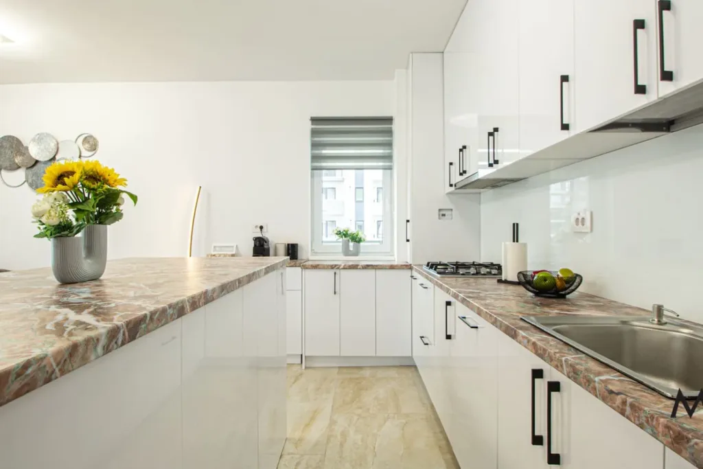 MoHost Blue | Premium Mountain Escape in Brasov - pemarket.ro