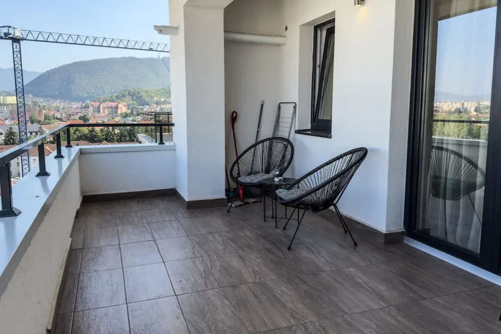 MoHost Eleven | Luxury Stay with Mountain Views - pemarket.ro