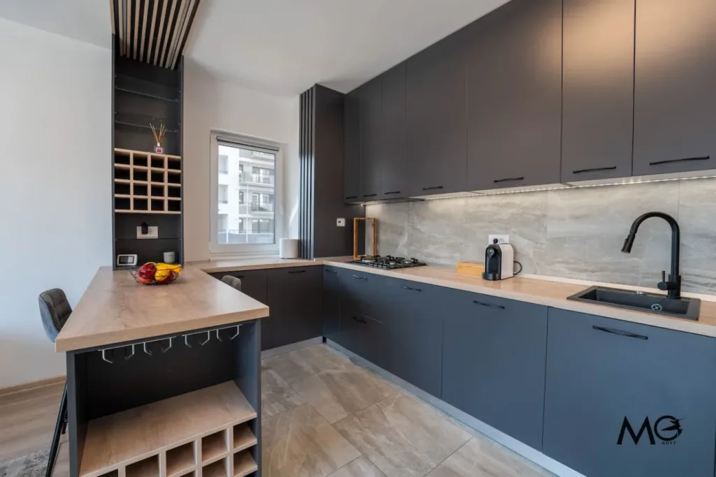 MoHost One | Stylish Retreat with Mountain Views - pemarket.ro