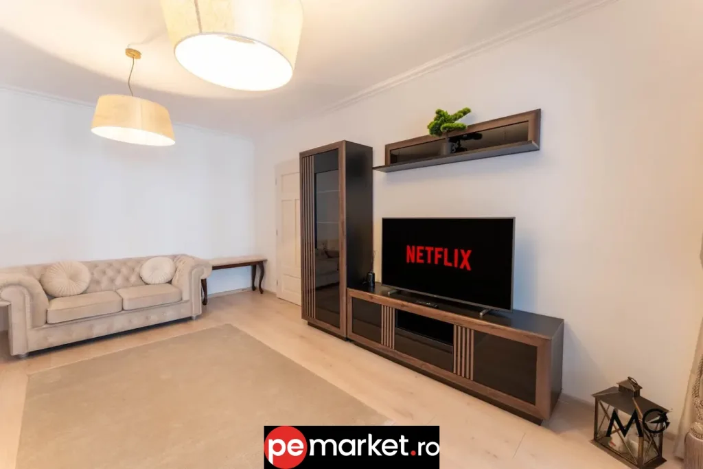 MoHost Sonia | Quiet Comfort Steps from Coresi - pemarket.ro