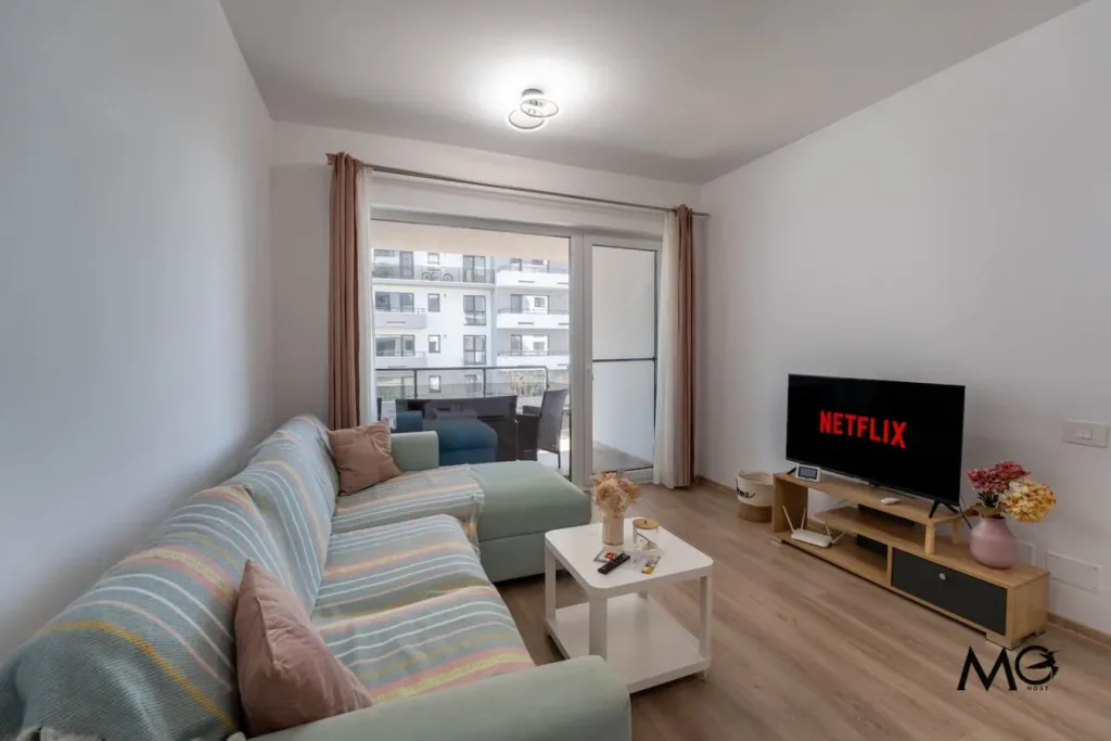 MoHost Spot | Elegant City Retreat - pemarket.ro