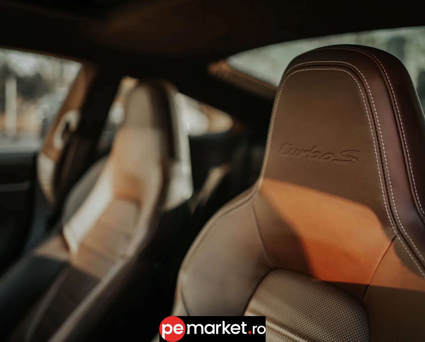 Închiriază Porsche Turbo S 911 - pemarket.ro