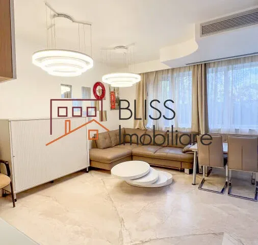 Vilă 3 Camere În Complex Cu Piscină Și Grădină Privată - pemarket.ro