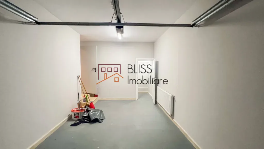 Vila moderna cu curte privata, Oxford Gardens, Pipera - pemarket.ro