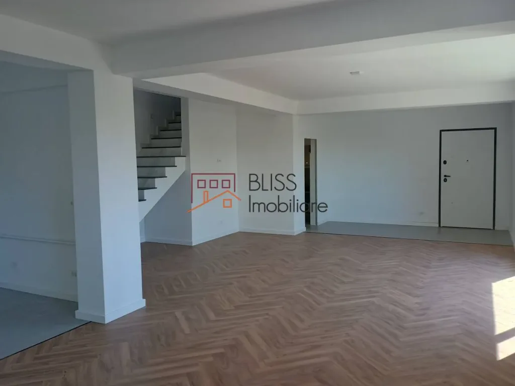 Vilă de lux cu 7 camere - pemarket.ro