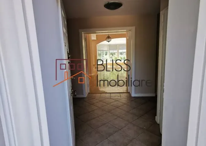 Vila individuala cu piscina incalzita in Pipera - pemarket.ro