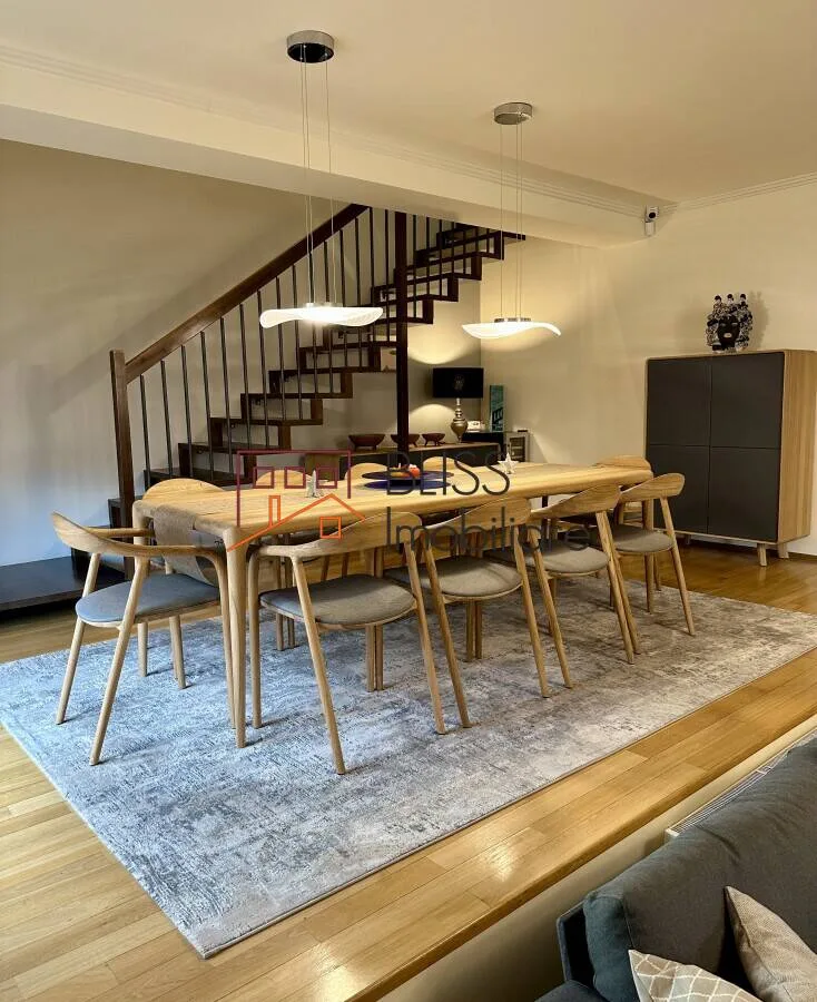 Vilă Exclusivistă cu 6 Dormitoare - pemarket.ro