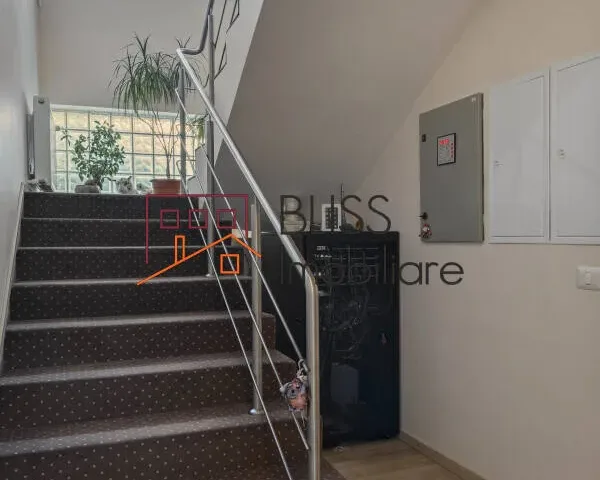 Vilă Elegantă cu 6 Camere - pemarket.ro