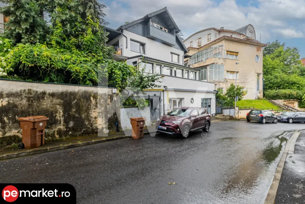 Investiție – Două apartamente si o garsonieră la casă, pe Drumul Poienii - pemarket.ro