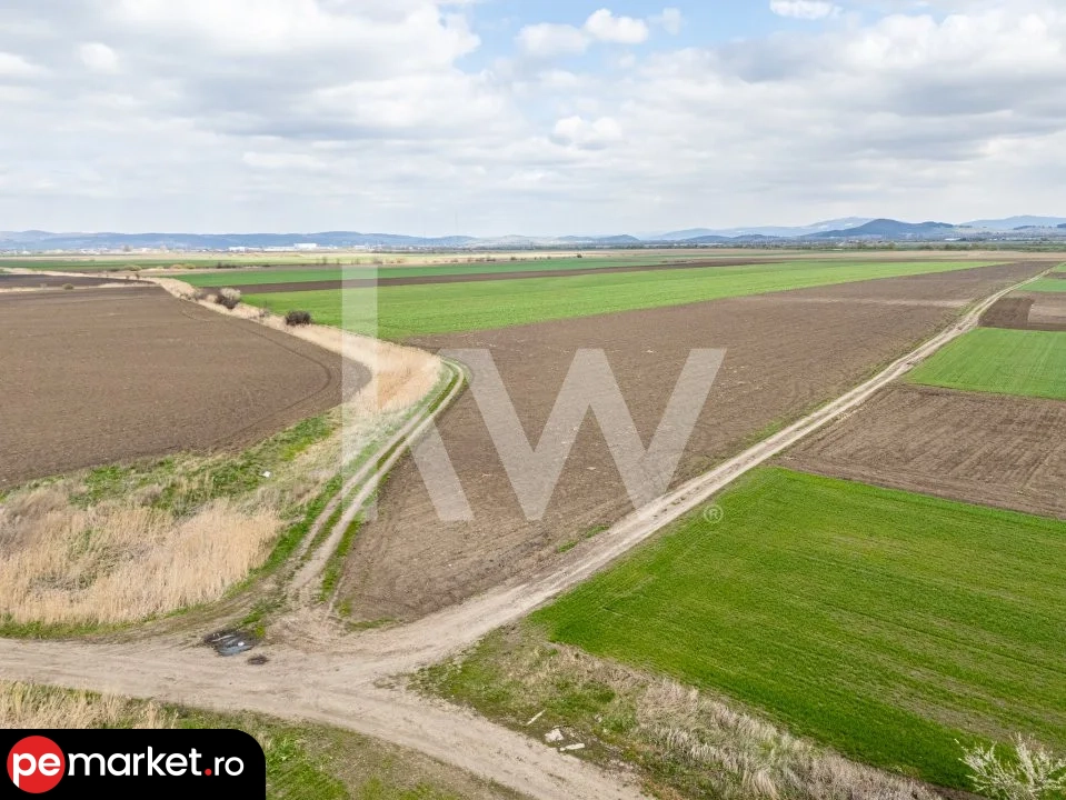 Teren extravilan de vânzare | Ghimbav, județul Brașov - pemarket.ro